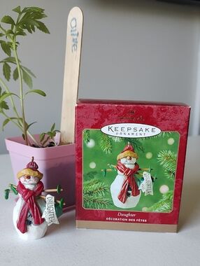 © 2001 Hallmark Cards Inc. Daughter Keepsake Ornament In Original Box